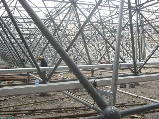 永安盘点螺栓球网架对选材方面的4点要求